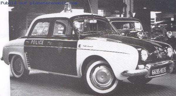 En 1960 la pr fecture de police pr f re s' quiper de la Dauphine Gordini