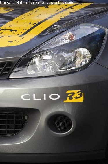 Clio R3