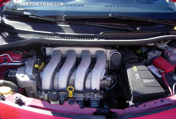 Guide jauge huile moteur Twingo RS R1 et R2