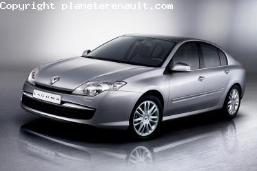 https://www.planeterenault.com/UserFiles/Image/gamme/futures/lagunaIII/officielles/001.jpg
