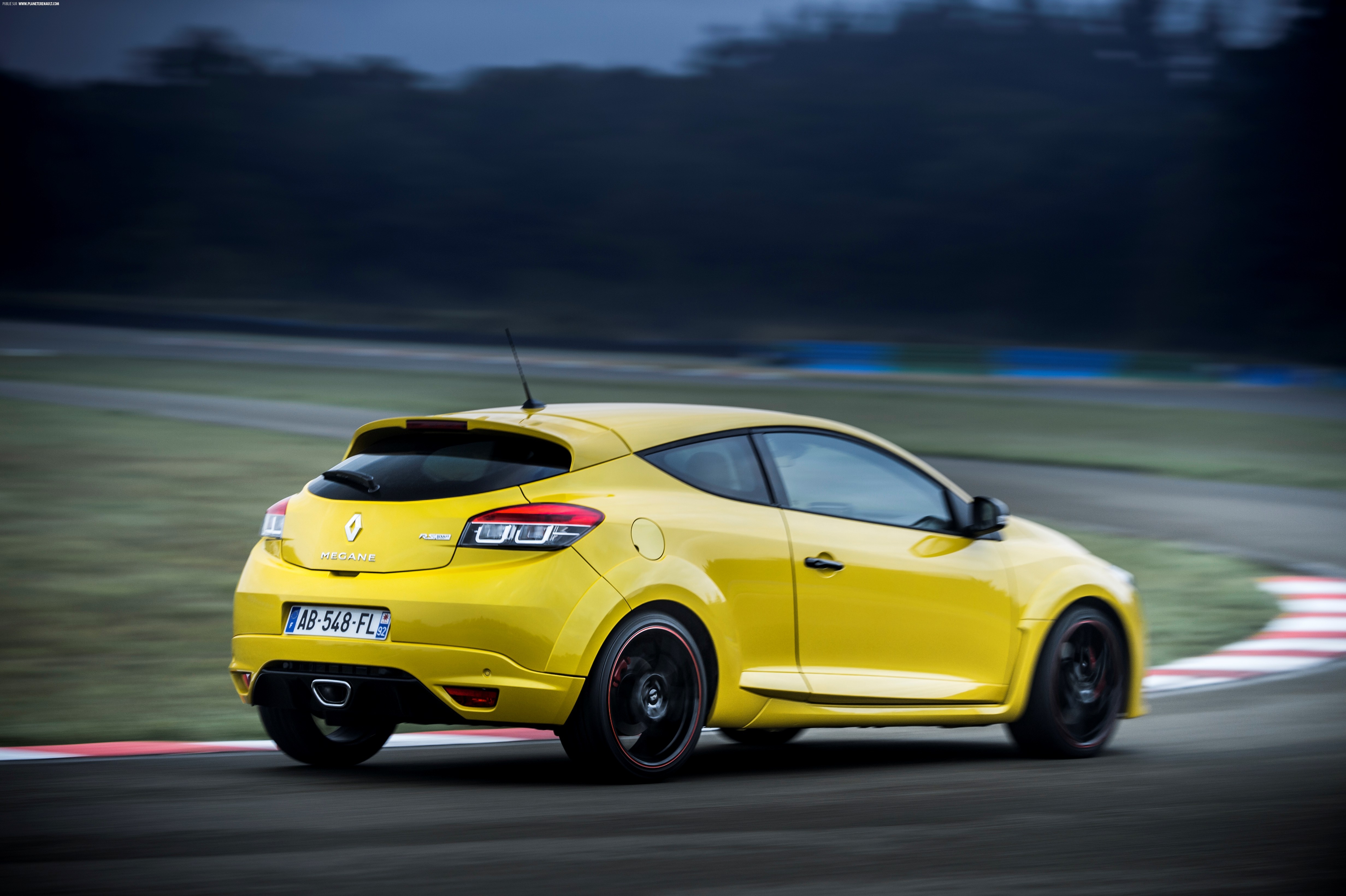 Меган 3 двери. Renault Megane RS 2013. Рено Меган 3 РС. Reno Megane RS 2013. Рено Меган хэтчбек РС.