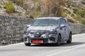 Ghosn confirme la future Clio 5 autonome en 2019
