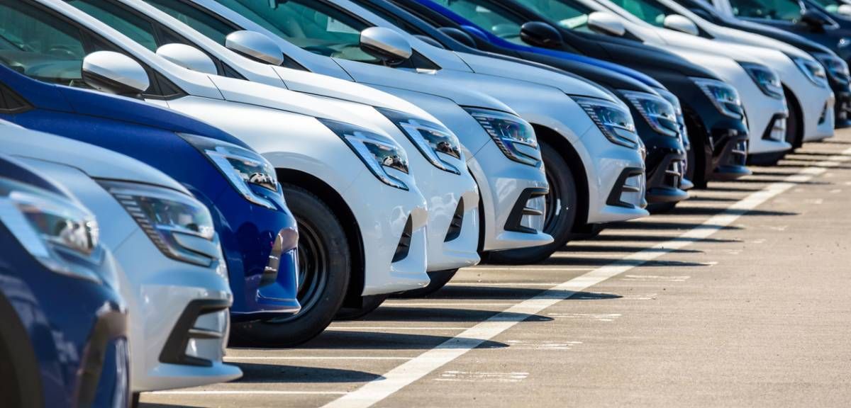 Ces trois constructeurs automobiles voient leurs ventes s'effondrer en février. Est-ce le début de la fin ?