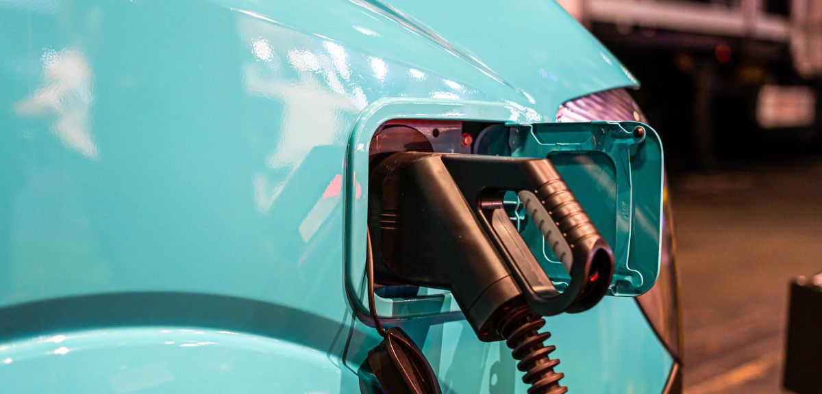 Utilitaires électriques : les nouveaux modèles vont-ils vraiment changer le quotidien des professionnels ?