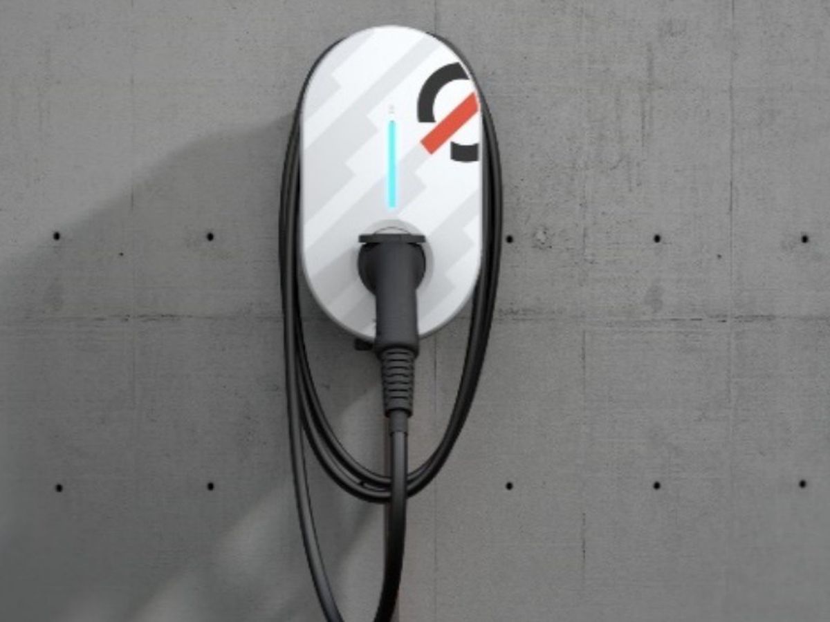 Renault, Mobilize et Lacroix d&eacute;voilent leur nouvelle borne de recharge PowerBox