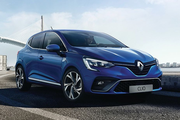 Renault limite la Clio 5 à 110 km/h pour les jeunes conducteurs : une mesure efficace pour la sécurité routière ? 