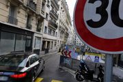 Les Parisiens ont voté : Paris passe à 30 km/h Renault 