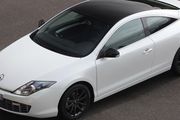 Une nouvelle série spéciale: Laguna Coupé GT Monaco 