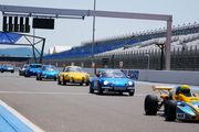 Une parade d’Alpine emblématiques sur le circuit Paul Ricard 