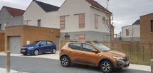 Comment Dacia propose ses véhicules neufs à faible prix ? 