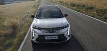 Ventes de voitures électriques: Peugeot et Renault sur le podium