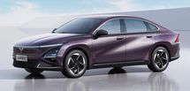 Une nouvelle voiture &eacute;lectrique concurrence la R5 et la Tesla Model 3