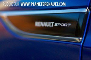 Badge Renault Sport