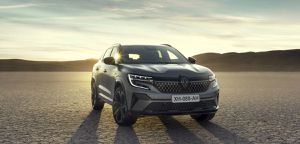 https://www.planeterenault.com/images/300x0/UserFiles/photos/slideshow/2022-Renault_Austral_38.jpg