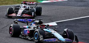 https://www.planeterenault.com/images/300x0/UserFiles/photos/slideshow/BWT_Alpine_F1_Team_-_Grand_Prix_du_Japon_de_Formule_1_2024,_dimanche.jpg