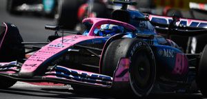 https://www.planeterenault.com/images/300x0/UserFiles/photos/slideshow/GP_F1_Canada_2025-5.jpg