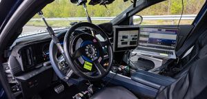https://www.planeterenault.com/images/300x0/UserFiles/photos/slideshow/Renault_Aubevoye_16.jpg