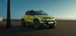https://www.planeterenault.com/images/300x0/UserFiles/photos/slideshow/Renault_Kiger_2025.jpg