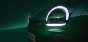 https://www.planeterenault.com/images/300x0/UserFiles/photos/slideshow/Renault_Twingo_E-Tech_electric.jpg