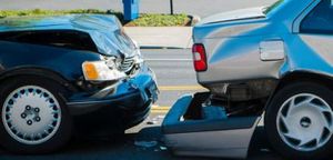 https://www.planeterenault.com/images/300x0/UserFiles/photos/slideshow/accident-voiture-ida-indemnisation-750x500.jpg