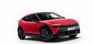 https://www.planeterenault.com/images/300x0/UserFiles/photos/slideshow/hyundai-ioniq-3-unveil-0426-exterior-01.jpeg