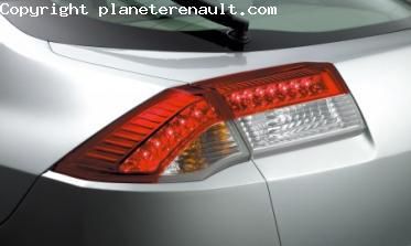 Feux arrières laguna 3