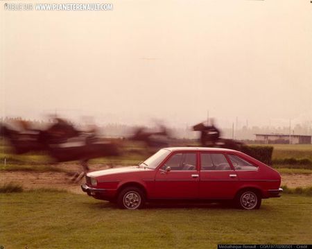 Renault 20: une berline sans signe ostentatoire