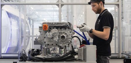 Pour son futur moteur électrique sans terres rares, Renault pourrait abandonner Valeo et se tourner vers la Chine 