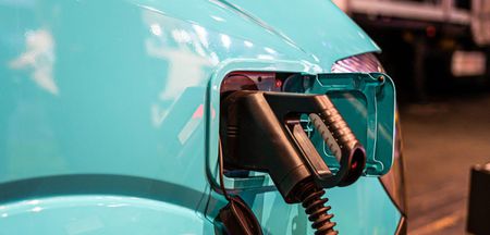 Utilitaires électriques : les nouveaux modèles vont-ils vraiment changer le quotidien des professionnels ?