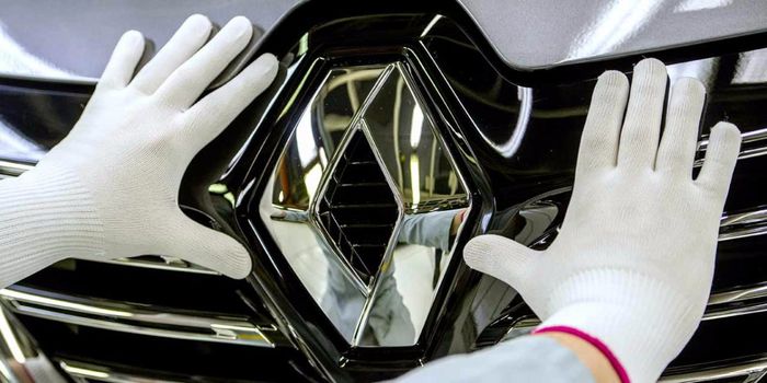 Accord validé pour la suppression de 2 500 postes  1