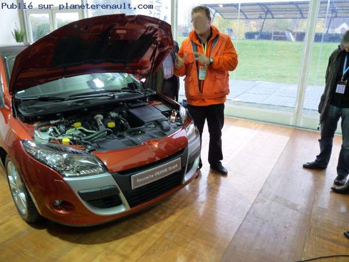 Mégane 3 berline. 0