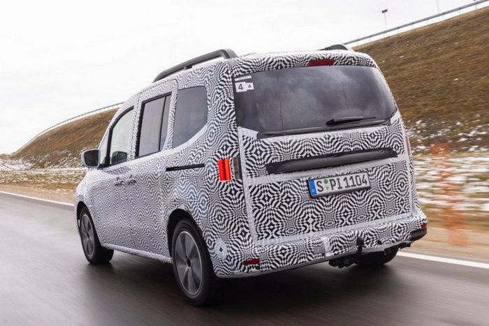 Le nouveau Mercedes Citan encore camouflé