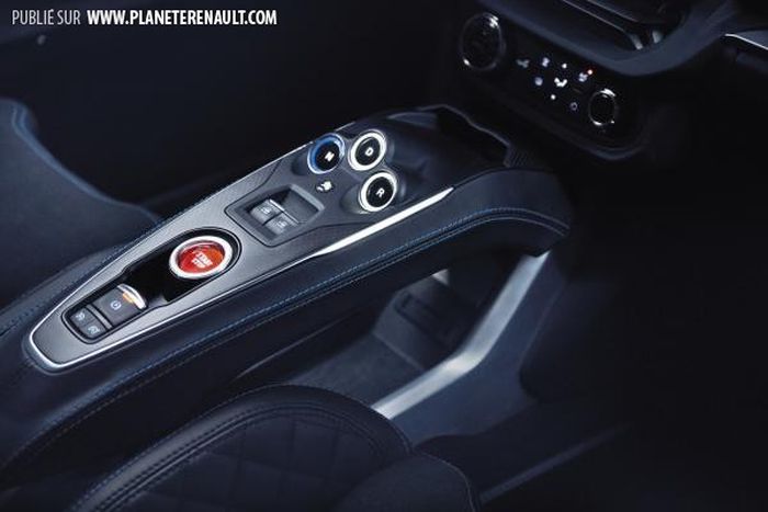 Alpine A110 intérieur console centrale