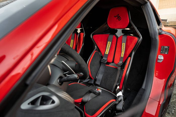 Alpine A110 R 70 rouge