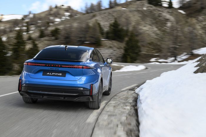 Arri&egrave;re Alpine A390