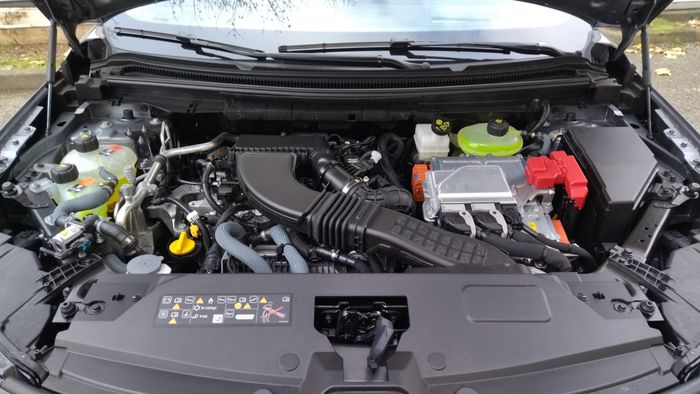 Moteur hybride 1.2 TCe 200