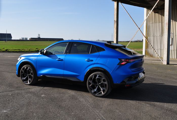 Renault Rafale Atelier Alpine PHEV 300