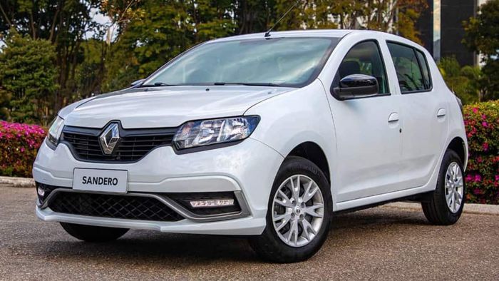 Une Sandero badgée Renault pour la Colombie