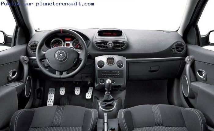 Intérieur Clio III RS