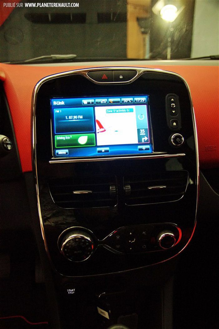 Le fonctionnement du R-Link sur la Clio