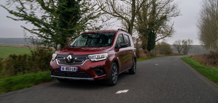 Le Kangoo électrique désormais éligible au leasing social de 2024