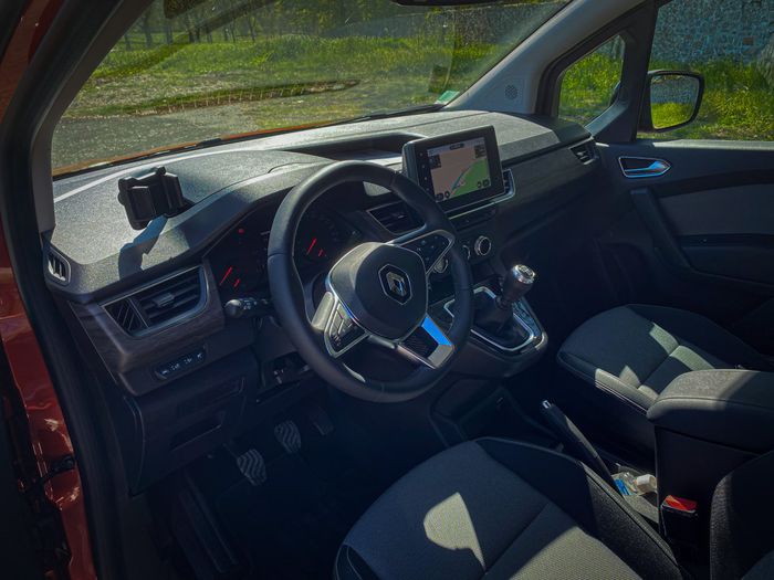 L'intérieur du Kangoo 3 se modernise
