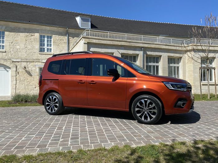 Nouveau bloc diesel de 115 ch pour le Combispace