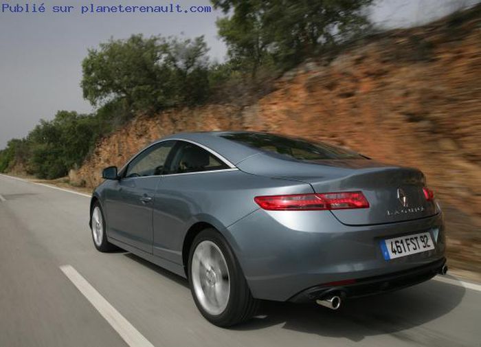 Laguna III Coupé (2008-2012) 1