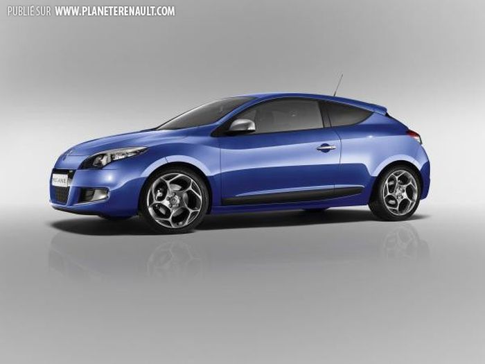 Mégane 3 Coupé bleue