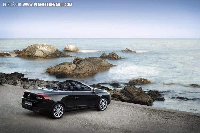 Renault Mégane 3 CC noire