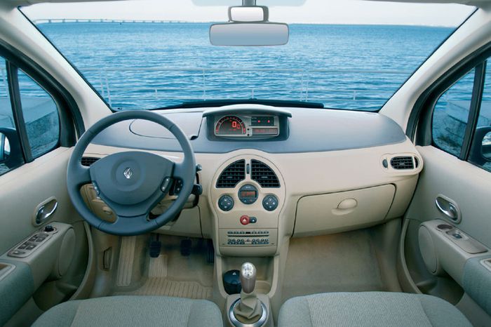 Renault Modus 2004 Intérieur