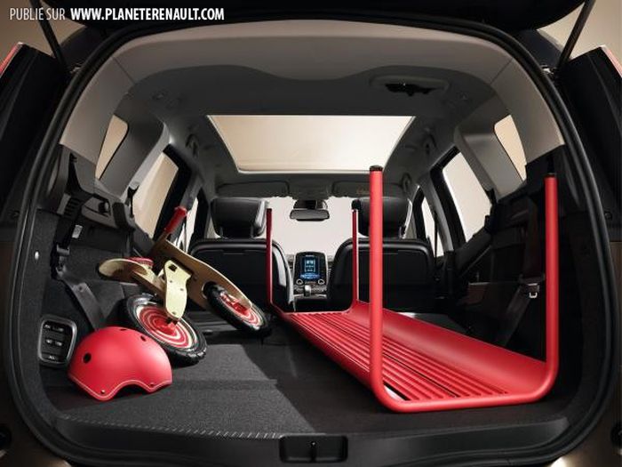 Grand Scénic 5-7 places (2016) 0