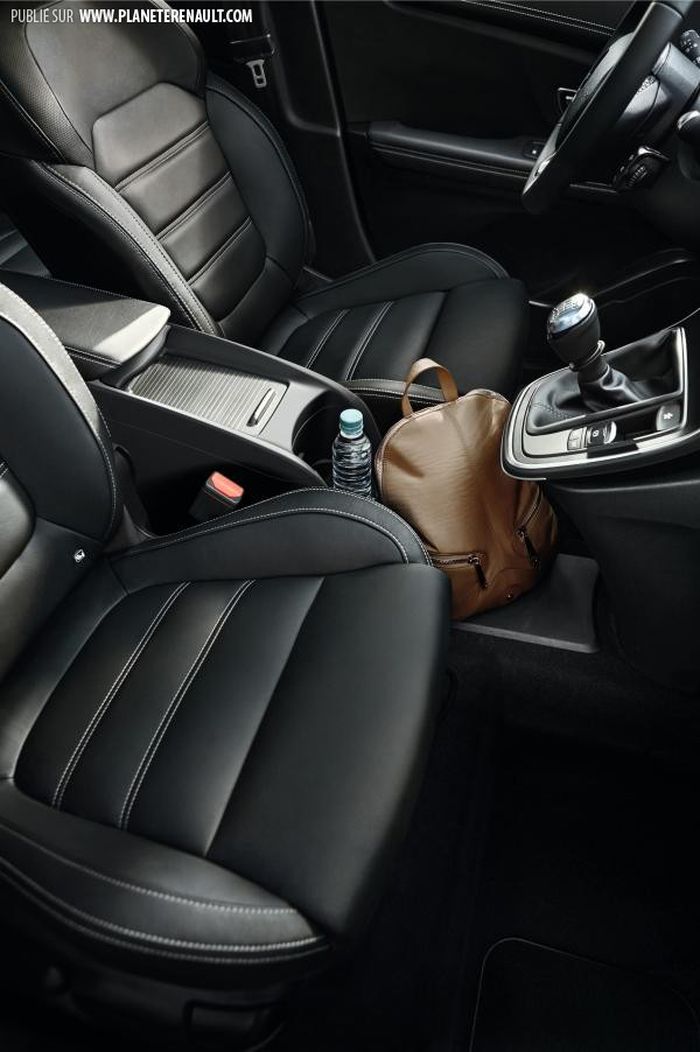 Nouveau Scénic 4 sièges