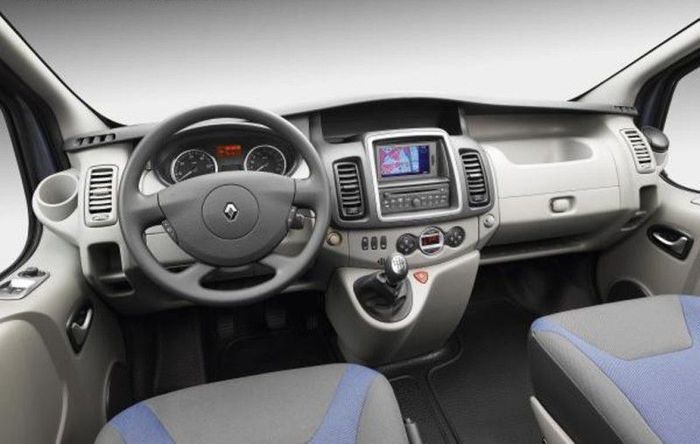 Tableau de bord Renault Trafic 2001